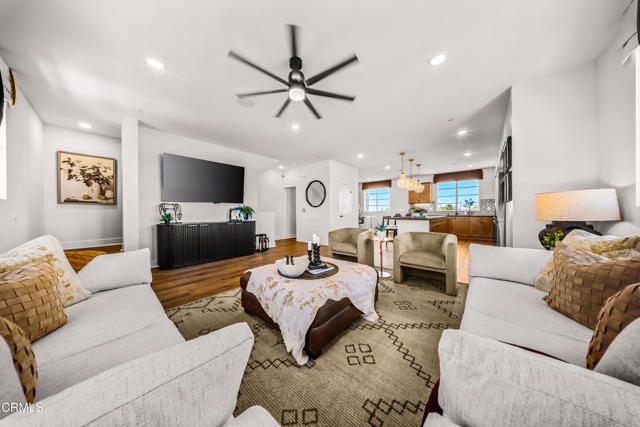 2852 Via Descanso, Camarillo, CA 93012