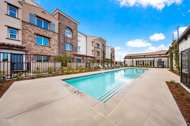 2852 Via Descanso, Camarillo, CA 93012