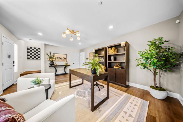 2852 Via Descanso, Camarillo, CA 93012