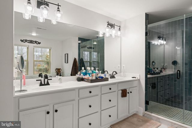 17136 GULLWING DR, Dumfries, VA 22026