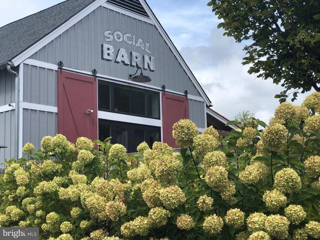 17136 GULLWING DR, Dumfries, VA 22026