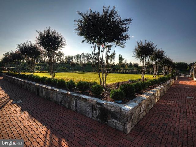 17136 GULLWING DR, Dumfries, VA 22026