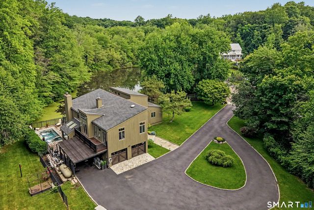 196 Echo Hill Drive, Stamford, CT 06903