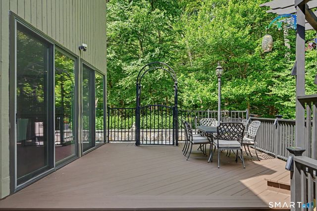 196 Echo Hill Drive, Stamford, CT 06903