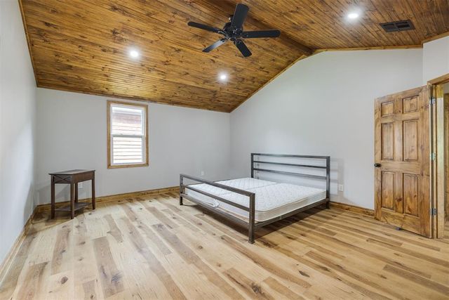 12601 N Douglas Boulevard, Jones, OK 73049