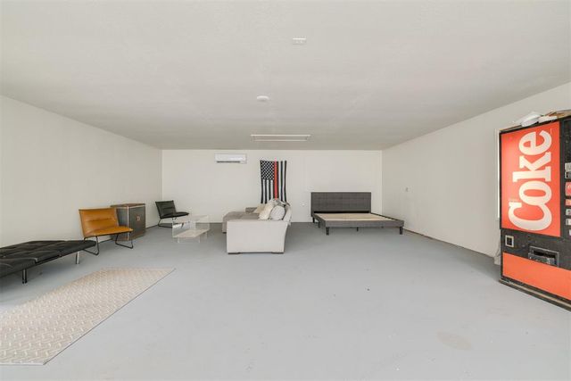 12601 N Douglas Boulevard, Jones, OK 73049