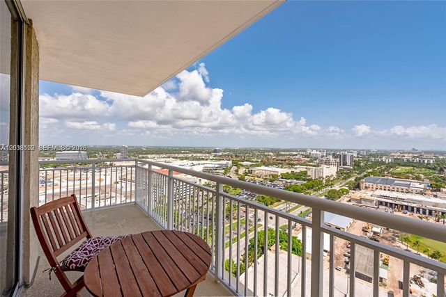 19501 W Country Club Dr 2513, Aventura, FL 33180
