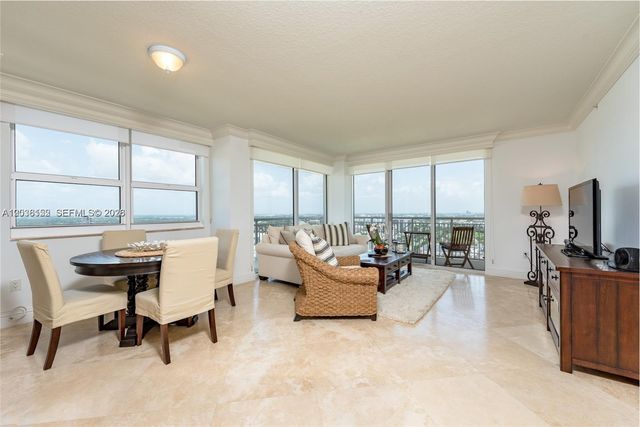 19501 W Country Club Dr 2513, Aventura, FL 33180