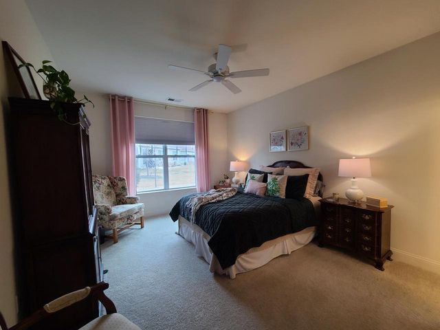 630 Cadence CIRCLE, Lake Geneva, WI 53147