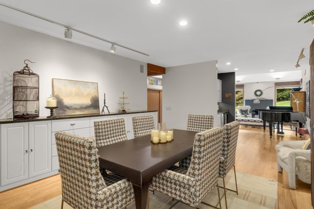 2022 Medina Road, Medina, MN 55340