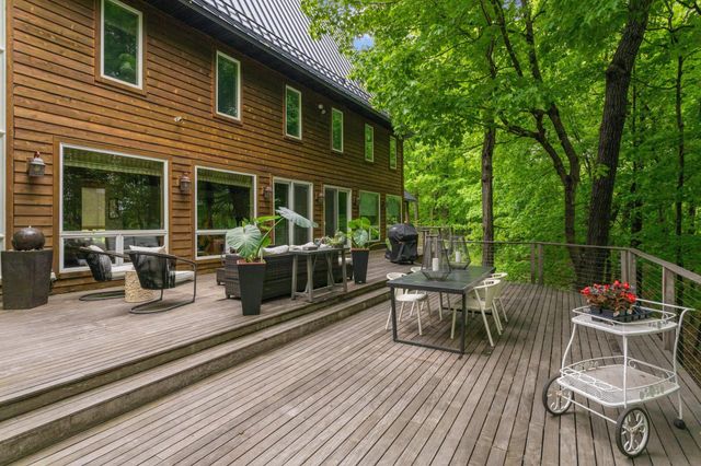 2022 Medina Road, Medina, MN 55340