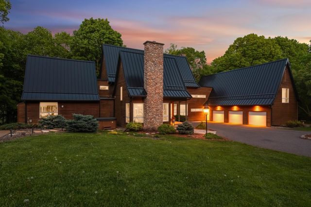 2022 Medina Road, Medina, MN 55340