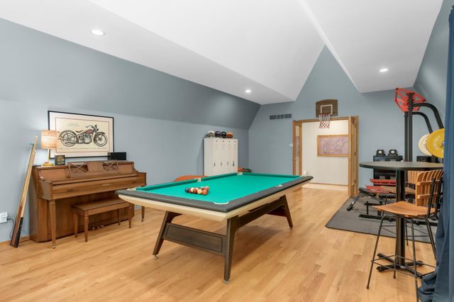 2022 Medina Road, Medina, MN 55340