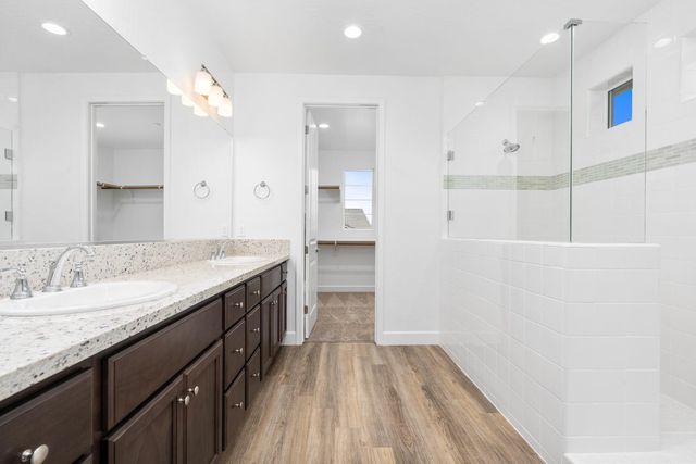 364 Peters Lane S, Madera, CA 93636