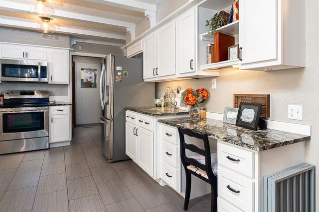 6301 Paschall Court, Oklahoma City, OK 73132