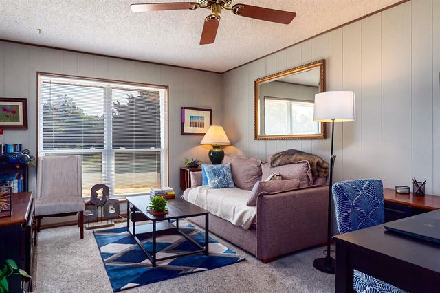 6301 Paschall Court, Oklahoma City, OK 73132