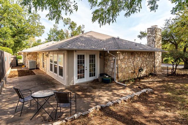 6301 Paschall Court, Oklahoma City, OK 73132