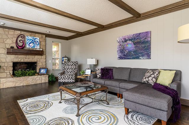 6301 Paschall Court, Oklahoma City, OK 73132