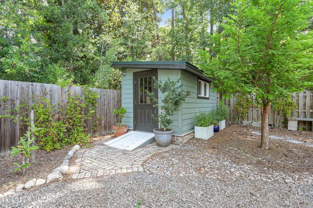 6205 Head Road, Wilmington, NC 28409