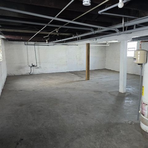 13849 S Halsted Avenue, Riverdale, IL 60827