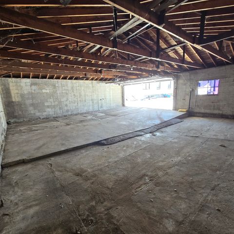 13849 S Halsted Avenue, Riverdale, IL 60827