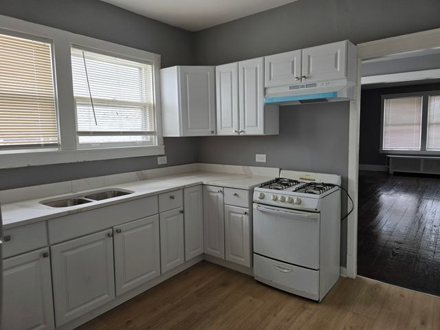 13849 S Halsted Avenue, Riverdale, IL 60827