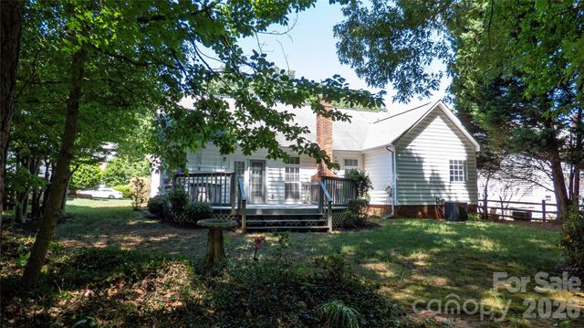 6009 Skyline Drive, Charlotte, NC 28269