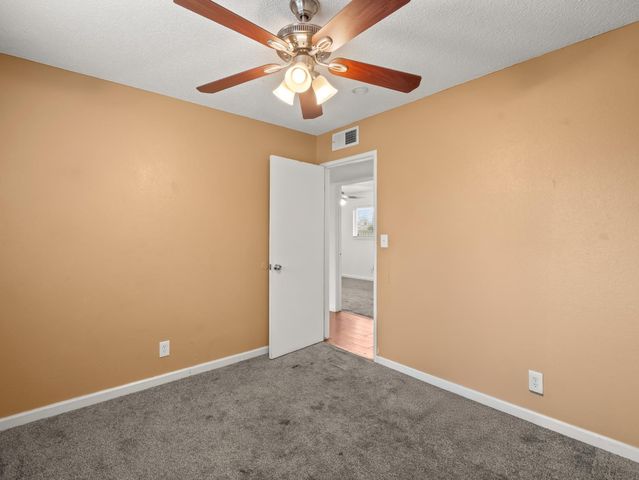 2337 S Maple Avenue, Fresno, CA 93725