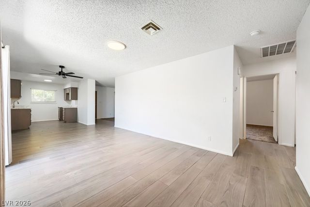823 Center Street, Henderson, NV 89015