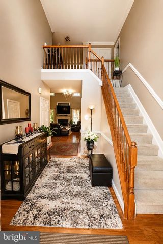 56 COUNTRY MANOR DR, Fredericksburg, VA 22406