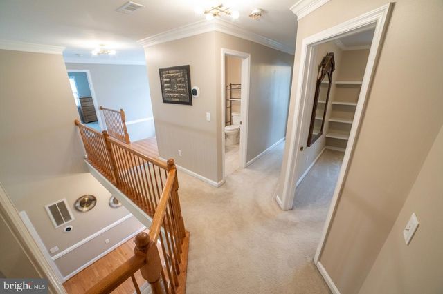 56 COUNTRY MANOR DR, Fredericksburg, VA 22406