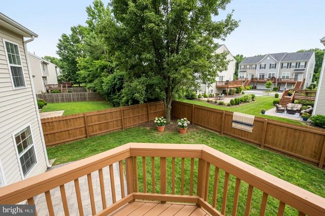 56 COUNTRY MANOR DR, Fredericksburg, VA 22406