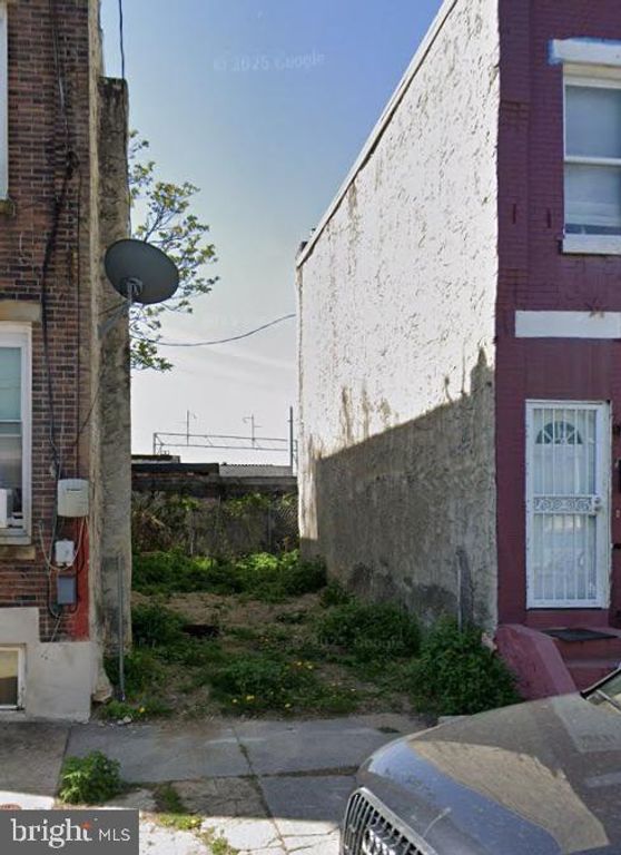 932 EDGLEY ST, Philadelphia, PA 19122