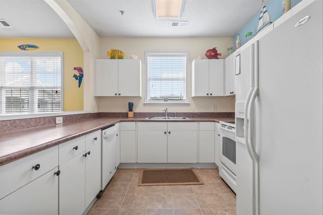 5825 Catalina Dr Unit 634, North Myrtle Beach, SC 29582