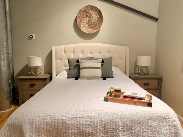 3612 Artists Way, Charlotte, NC 28205