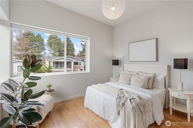 10315 NE 65th Wy, Kirkland, WA 98033