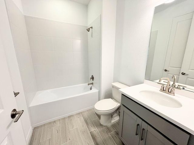 9299 SW Lorenzo Way, Port St Lucie, FL 34987