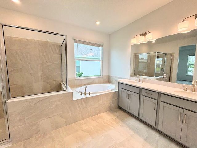 9299 SW Lorenzo Way, Port St Lucie, FL 34987
