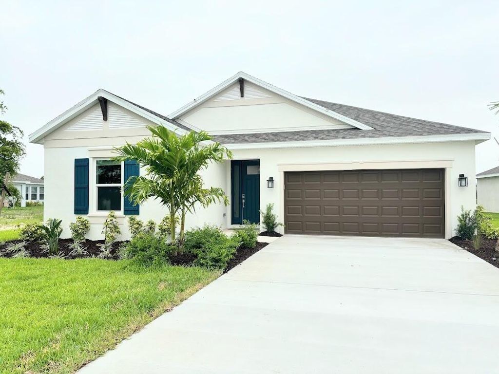 9299 SW Lorenzo Way, Port St Lucie, FL 34987