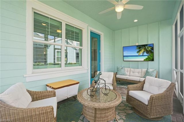 7226 Saona CT, Naples, FL 34113