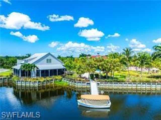7226 Saona CT, Naples, FL 34113
