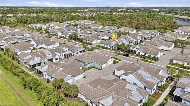 7226 Saona CT, Naples, FL 34113