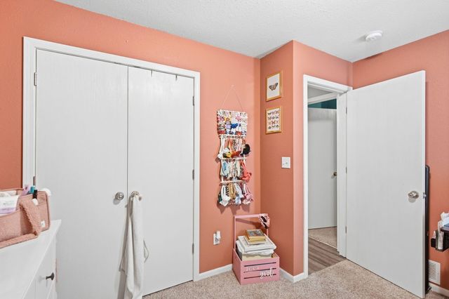 6 AMAZON DR, Columbia, MO 65202