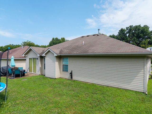 6 AMAZON DR, Columbia, MO 65202