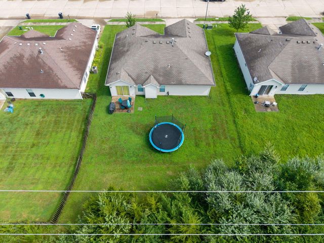 6 AMAZON DR, Columbia, MO 65202