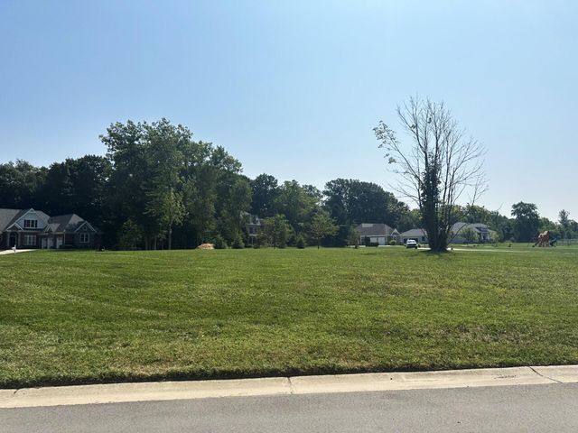 5141 Dickinson Estates Drive 15, St. Joseph, MI 49085