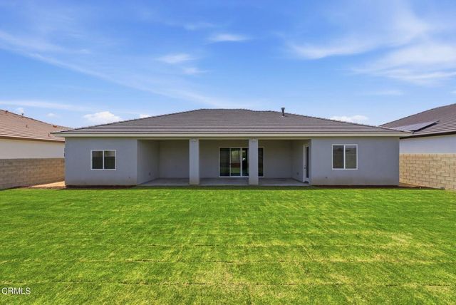 7516 Ruthburg Way, Bakersfield, CA 93314