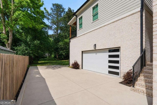 2808 Hosea L Williams Drive NE, Atlanta, GA 30317