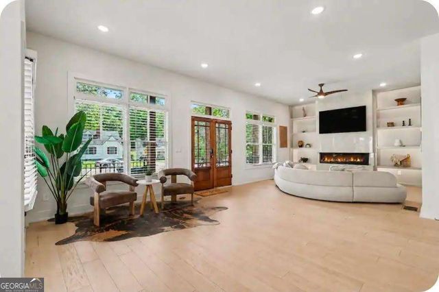 2808 Hosea L Williams Drive NE, Atlanta, GA 30317