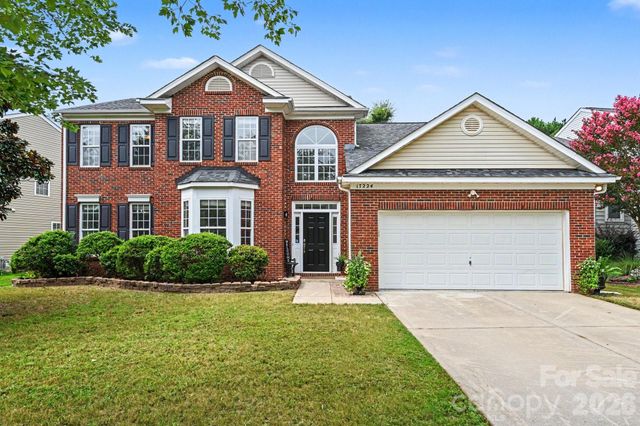 17224 Overstone Court, Charlotte, NC 28277